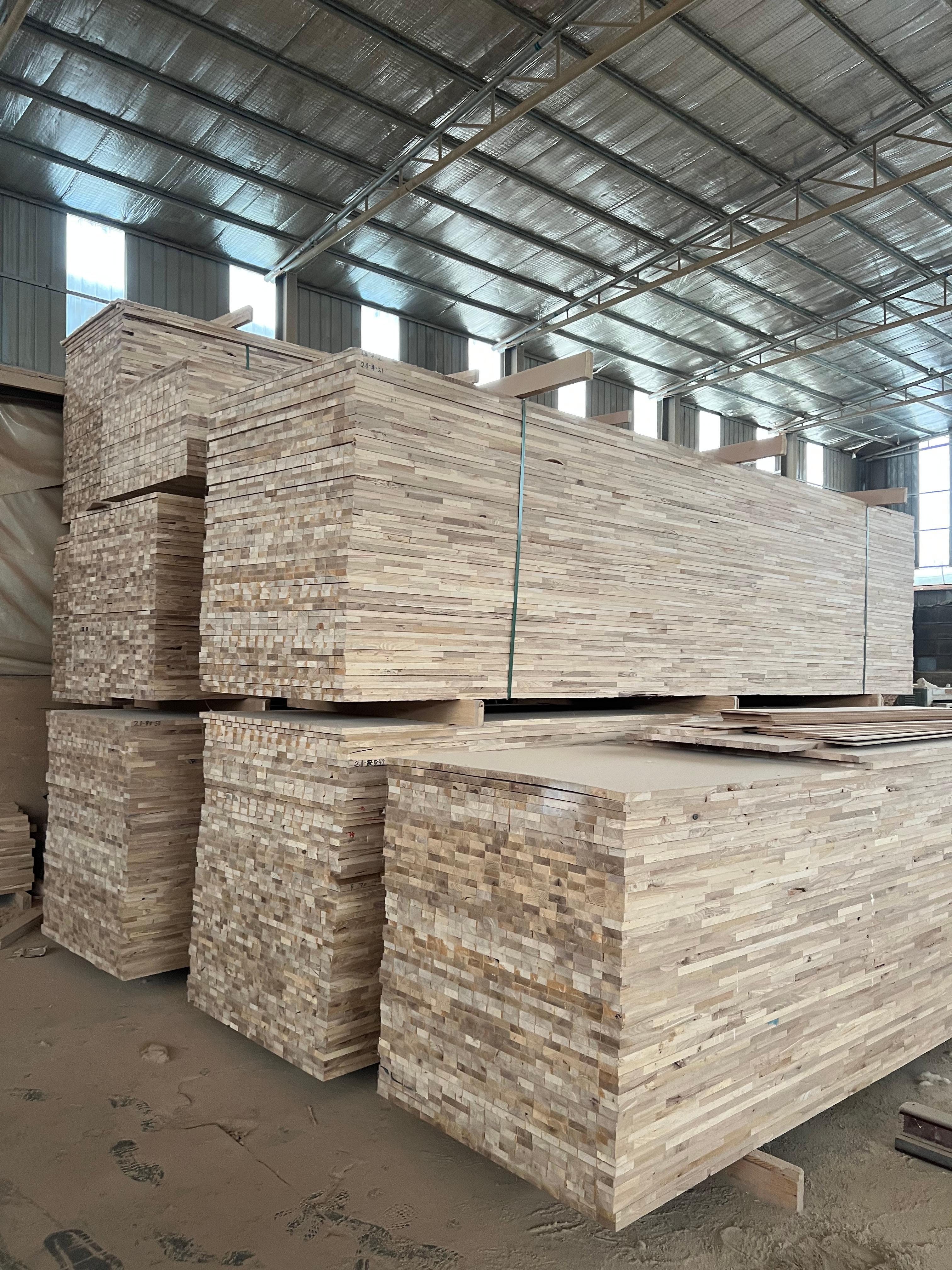 Production materials prepared in the Hongchao factory