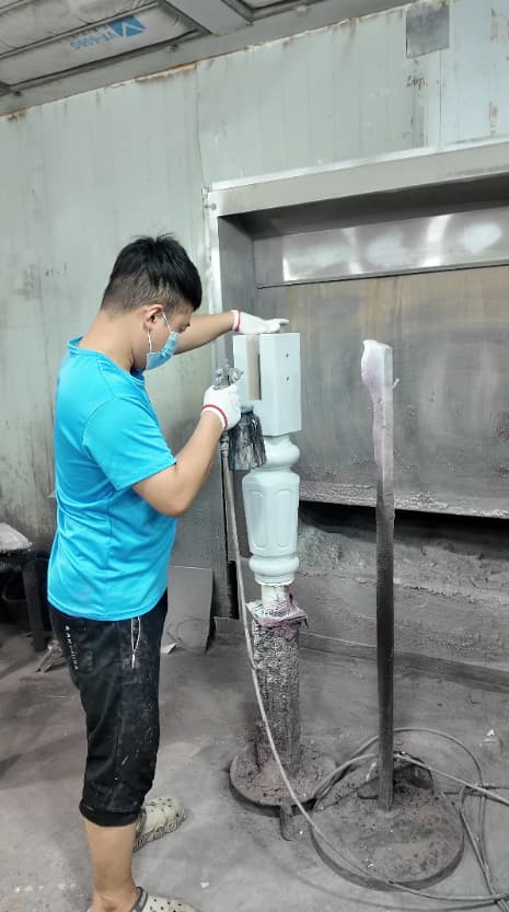 Surface preparation and spray finishing in the factory